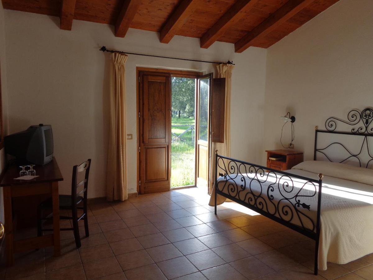 Hotel Su Baione Abbasanta Room photo